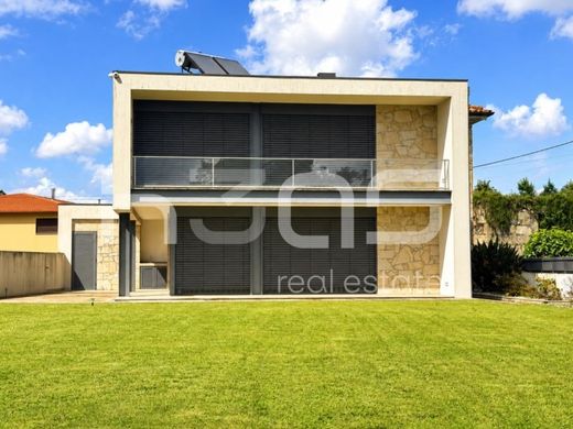 Maison individuelle à Vila Verde, Distrito de Braga