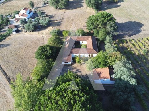 Luxury home in Evora, Évora