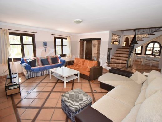 Yarɪ müstakil ev Fuengirola, Provincia de Málaga