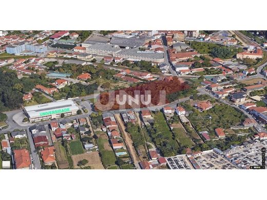 Santa Maria da Feira, Distrito de Aveiroの土地