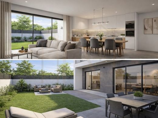 ‏וילה רב-משפחתית ב  Seixal, Distrito de Setúbal