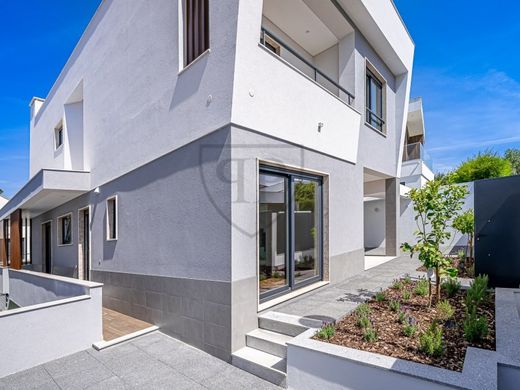 Luxury home in Cascais, Lisbon