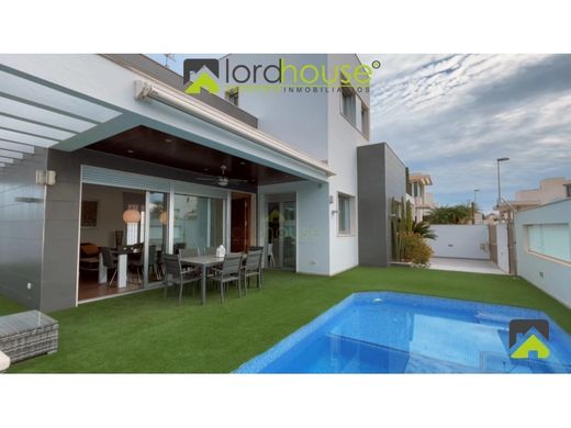 Pilar de la Horadada, アリカンテの高級住宅