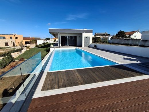 Luxury home in Alcobaça, Distrito de Leiria
