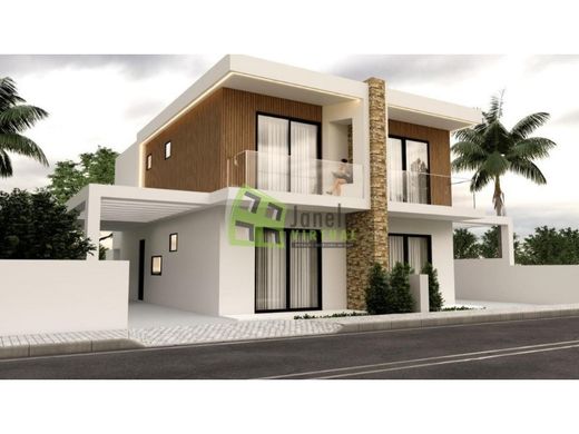 다세대 빌라 / Seixal, Distrito de Setúbal