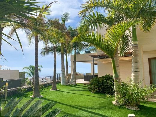Villa in Adeje, Province of Santa Cruz de Tenerife
