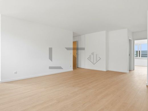 Daire Loures, Distrito de Lisboa