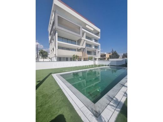 Apartment / Etagenwohnung in Germasógeia, Limassol District