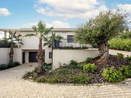 Detached House in Faro, Distrito de Faro