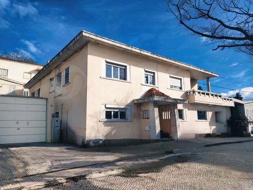 Detached House in Alvalade, Lisbon