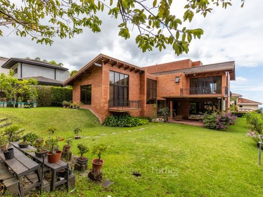 Casa di lusso a Escazú, Provincia de San José