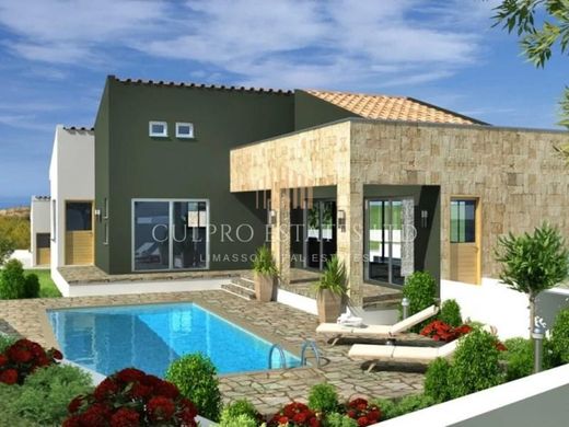 Luxury home in Pissoúri, Limassol District