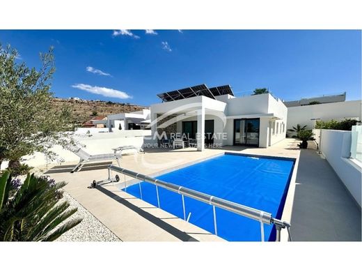 Villa in Benijofar, Alicante