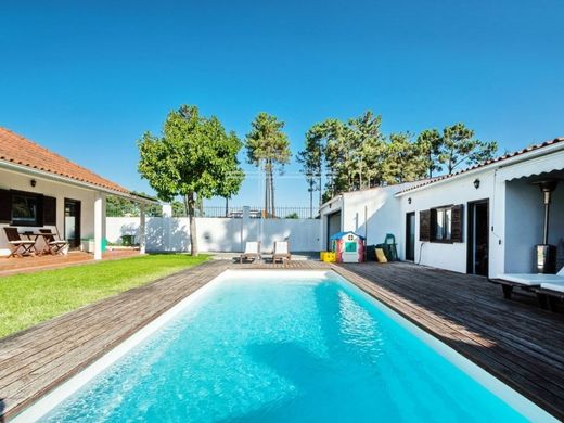 Casa Unifamiliare a Seixal, Distrito de Setúbal