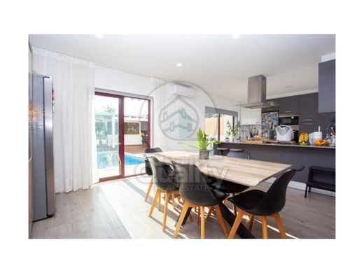 Casa de luxo - Barreiro, Setúbal