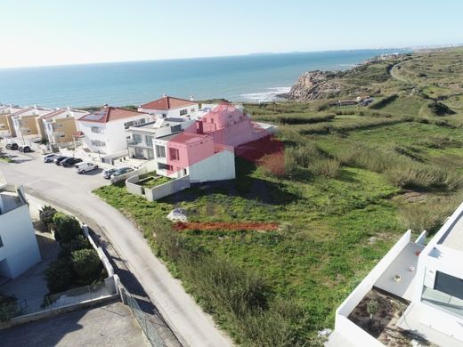 Lourinhã, Distrito de Lisboaの土地