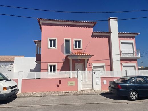 Luxury home in Almada, Distrito de Setúbal