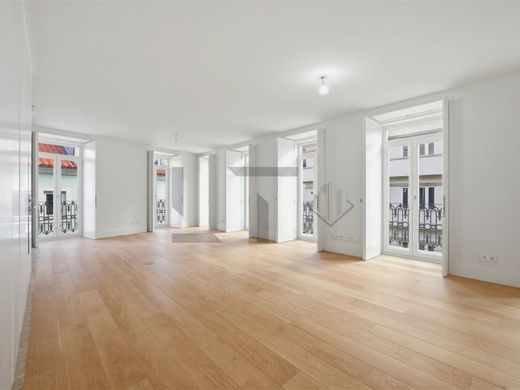 Квартира, Santo António, Lisbon