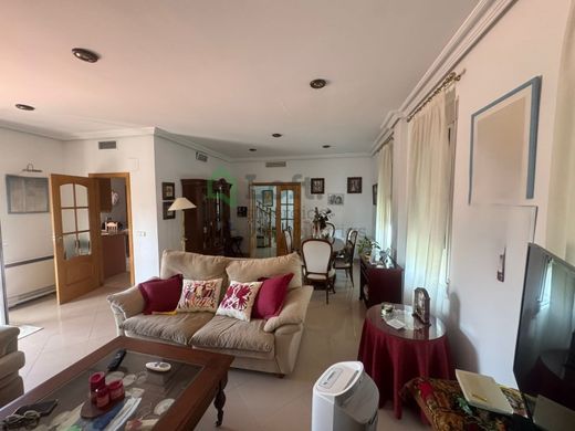 منزل ﻓﻲ باداخوز, Provincia de Badajoz