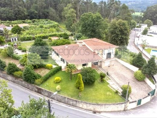 بيت مستقل ﻓﻲ Amares, Distrito de Braga