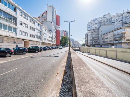 Ofis Alvalade, Lisbon