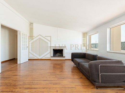 Apartment / Etagenwohnung in Lissabon, Lisbon