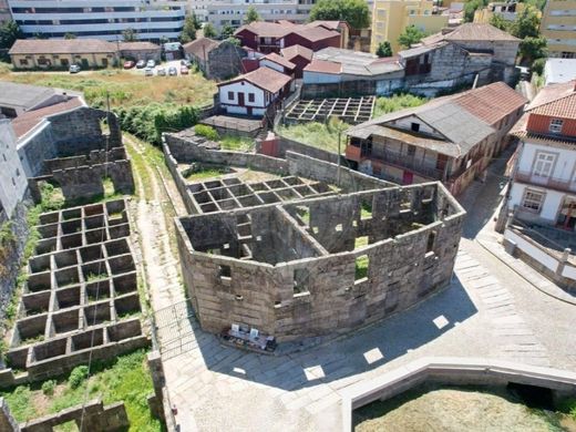 Residential complexes in Guimarães, Distrito de Braga