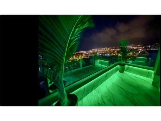 Villa in Adeje, Provinz Santa Cruz de Tenerife