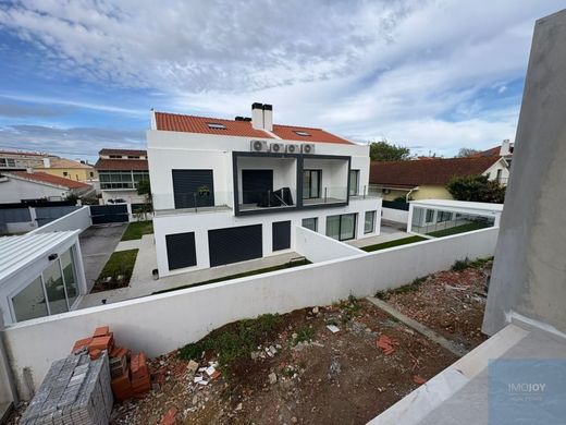 Luxus-Haus in Cascais, Lissabon