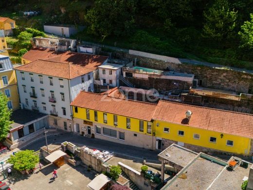 Complexes résidentiels à Terras de Bouro, Distrito de Braga