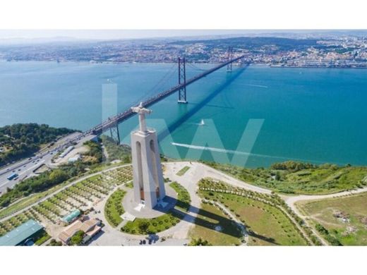 ‏קרקע ב  Charneca de Caparica, Almada