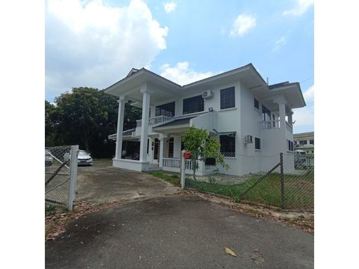 Casa Independente - Kampong Gadong, Daerah Brunei dan Muara