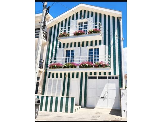 Casa di lusso a Ílhavo, Distrito de Aveiro