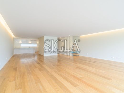 Casa di lusso a Vila Nova de Gaia, Oporto