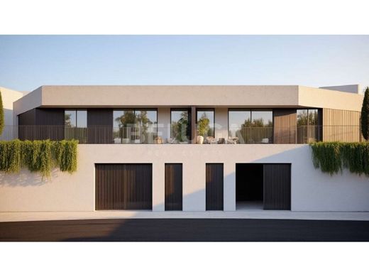 Mehrfamilienhaus in Câmara de Lobos, Madeira