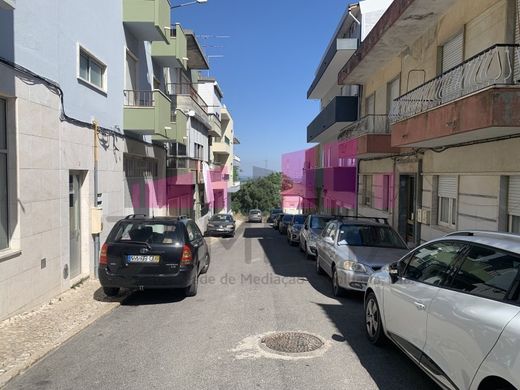 Appartementencomplex in Loures, Distrito de Lisboa