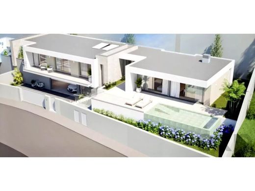 Luxury home in Calheta, Madeira