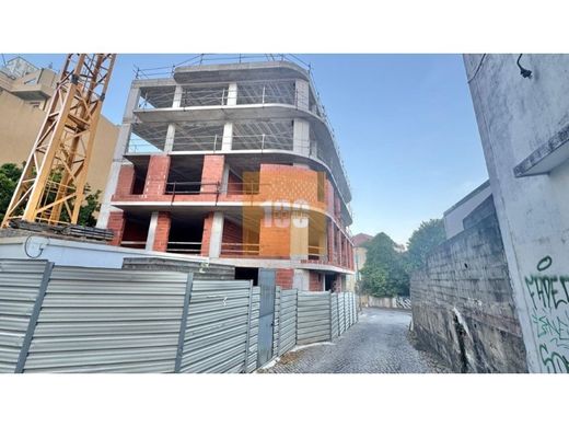 Apartment / Etagenwohnung in Vila Nova de Gaia, Distrito do Porto