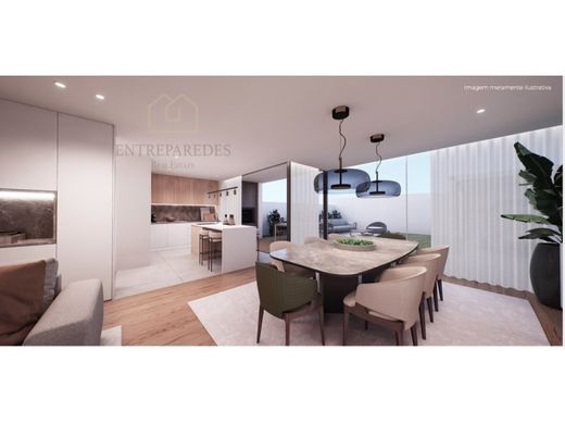 Συγκρότημα ανεξάρτητων κατοικιών σε Βίλα Νόβα ντε Γκάια, Vila Nova de Gaia