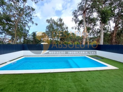 Casa Geminada - Sesimbra, Setúbal