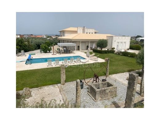 Casa di lusso a Castelo Branco, Distrito de Castelo Branco