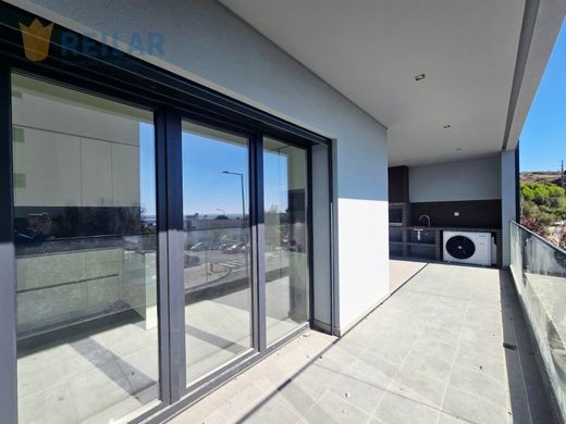 Vila Franca de Xira, Distrito de Lisboaのアパートメント