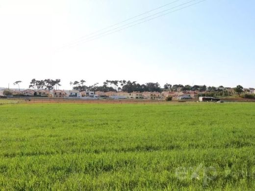 Grond in Torres Vedras, Distrito de Lisboa