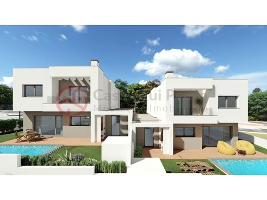 Luksusowy dom w Charneca de Caparica, Almada