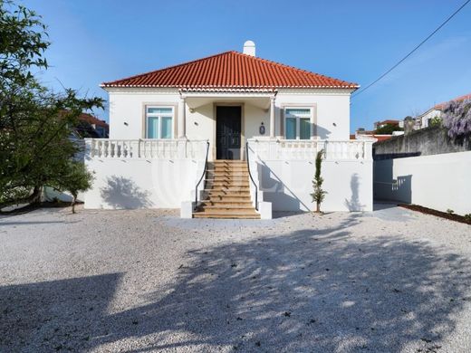 Luxury home in Oeiras, Lisbon