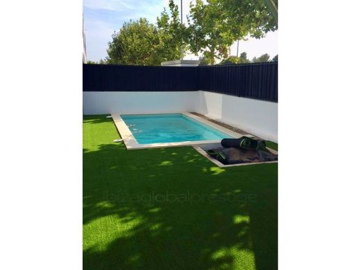 ﺷﻘﺔ ﻓﻲ Santa Eulària des Riu, Illes Balears