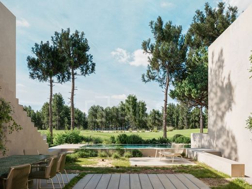 Luxe woning in Aroeira, Almada