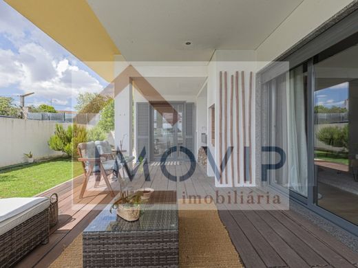 منزل ﻓﻲ Barreiro, Distrito de Setúbal