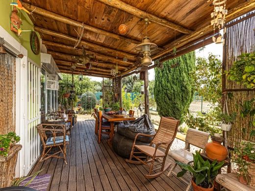 Einfamilienhaus in Silves, Distrito de Faro