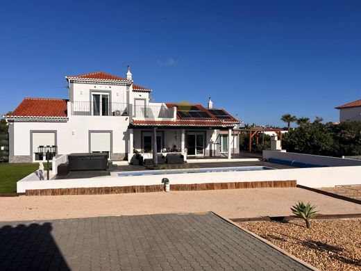 Detached House in Olhão, Distrito de Faro